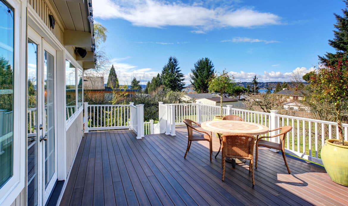 Deck builders North Shore