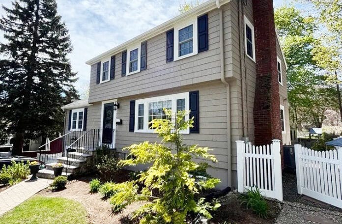 Affordable-Exterior-House-Painting-Beverly-MA
