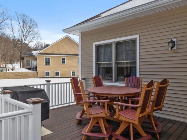 Stained-siding Stained-siding