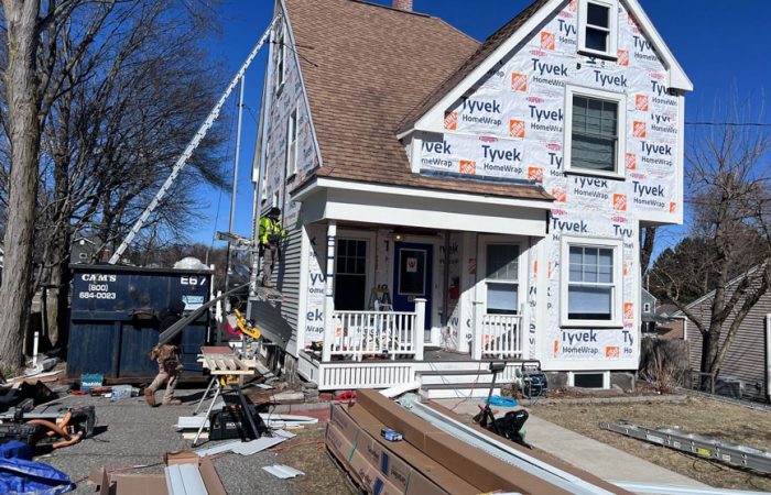 board-and-batten-siding-installsation-Hamilton-MA-Essex-County
