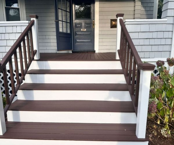cedar-deck-railing-Manchester-by-the-Sea-MA