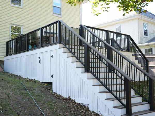innovative-decking-and-railing-Newton-MA